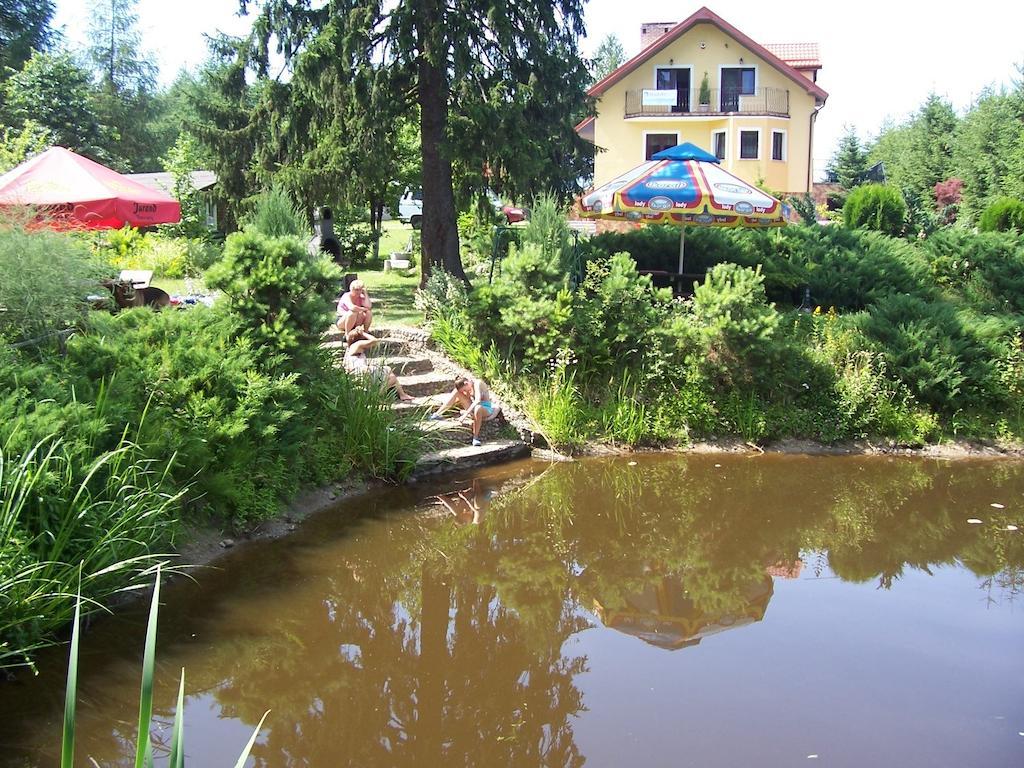 Gosciniec Nad Stawem Villa ชทิตโน ภายนอก รูปภาพ